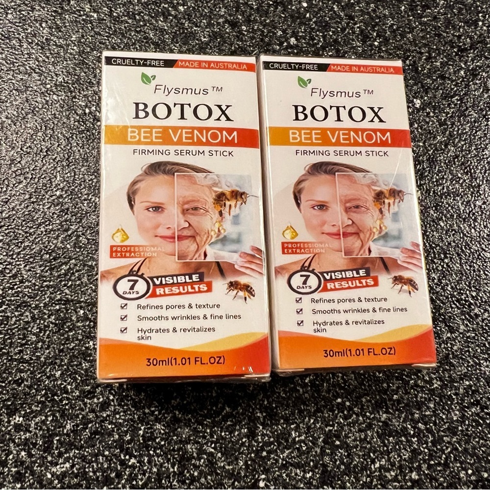 * Pack of 2* Bee Venom Firming Serum Stick - 30ml